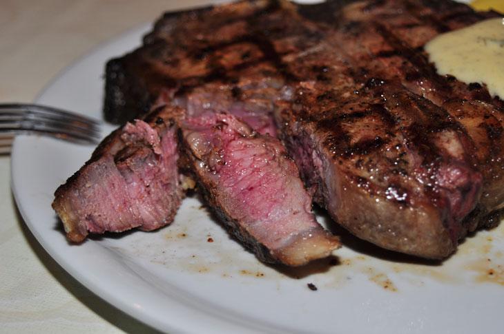 barbecue steak t bone